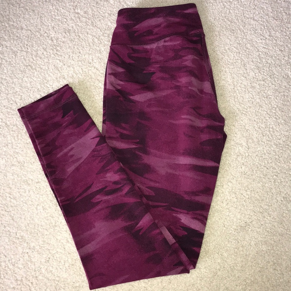 Reebok Pink Camo Leggings